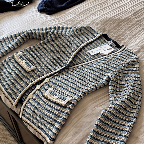 Veronica Beard Navy and Cream Knit Jacket - Picture 6 of 10